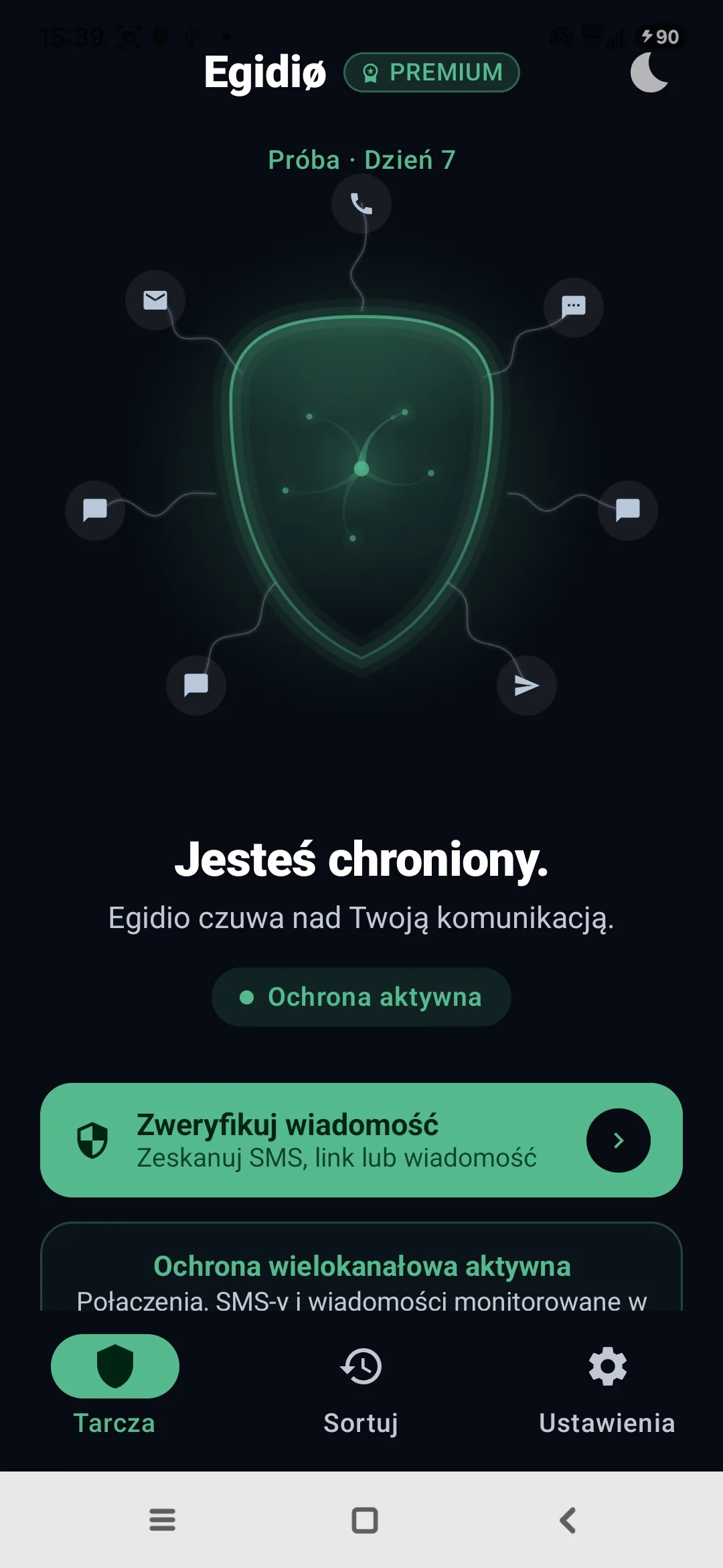 Prawdziwy ekran główny Egidio, z aktywną tarczą Medusa